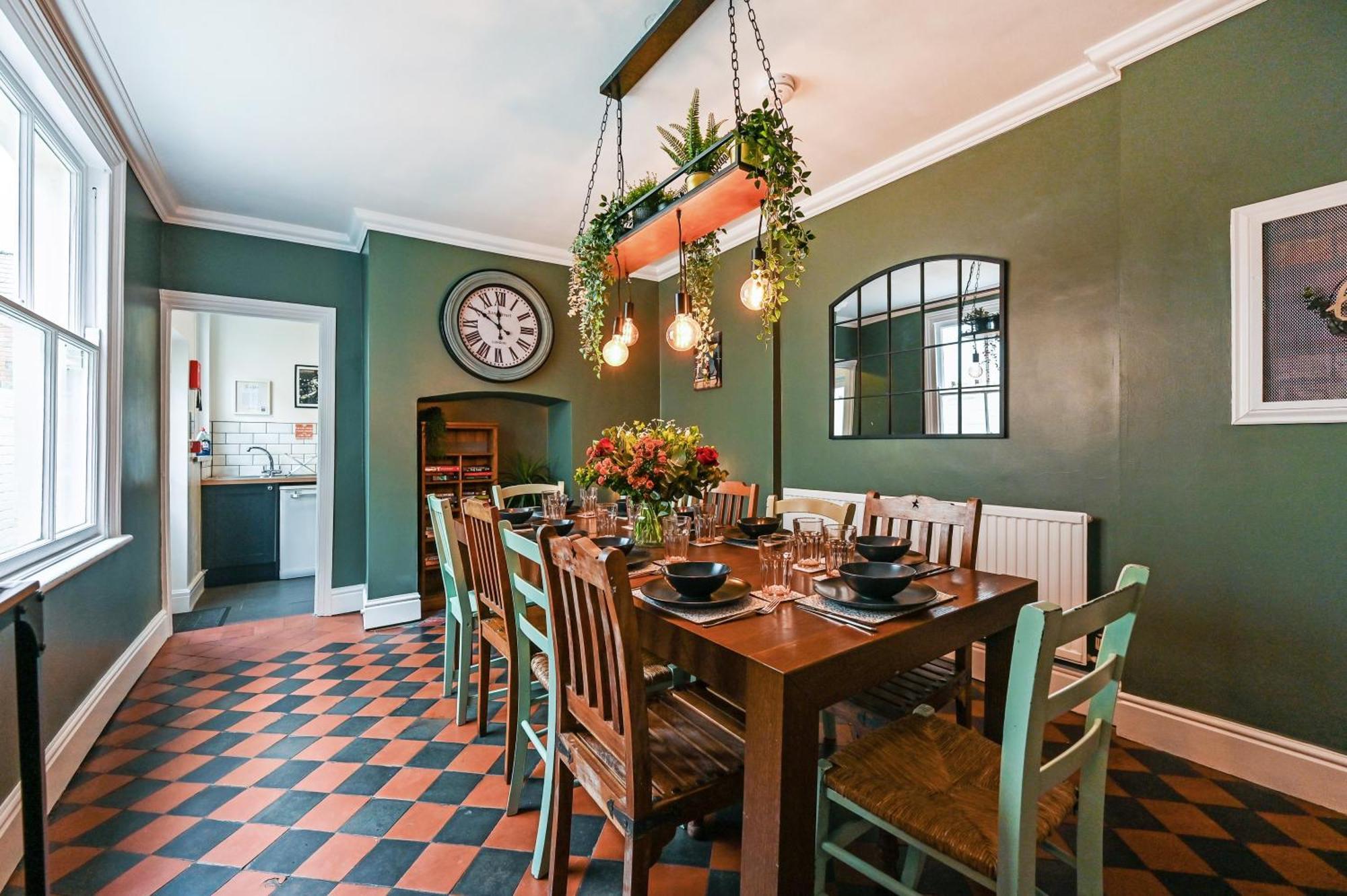 Beautiful Townhouse, Great Location - Pet Friendly Villa Cardiff Exteriör bild